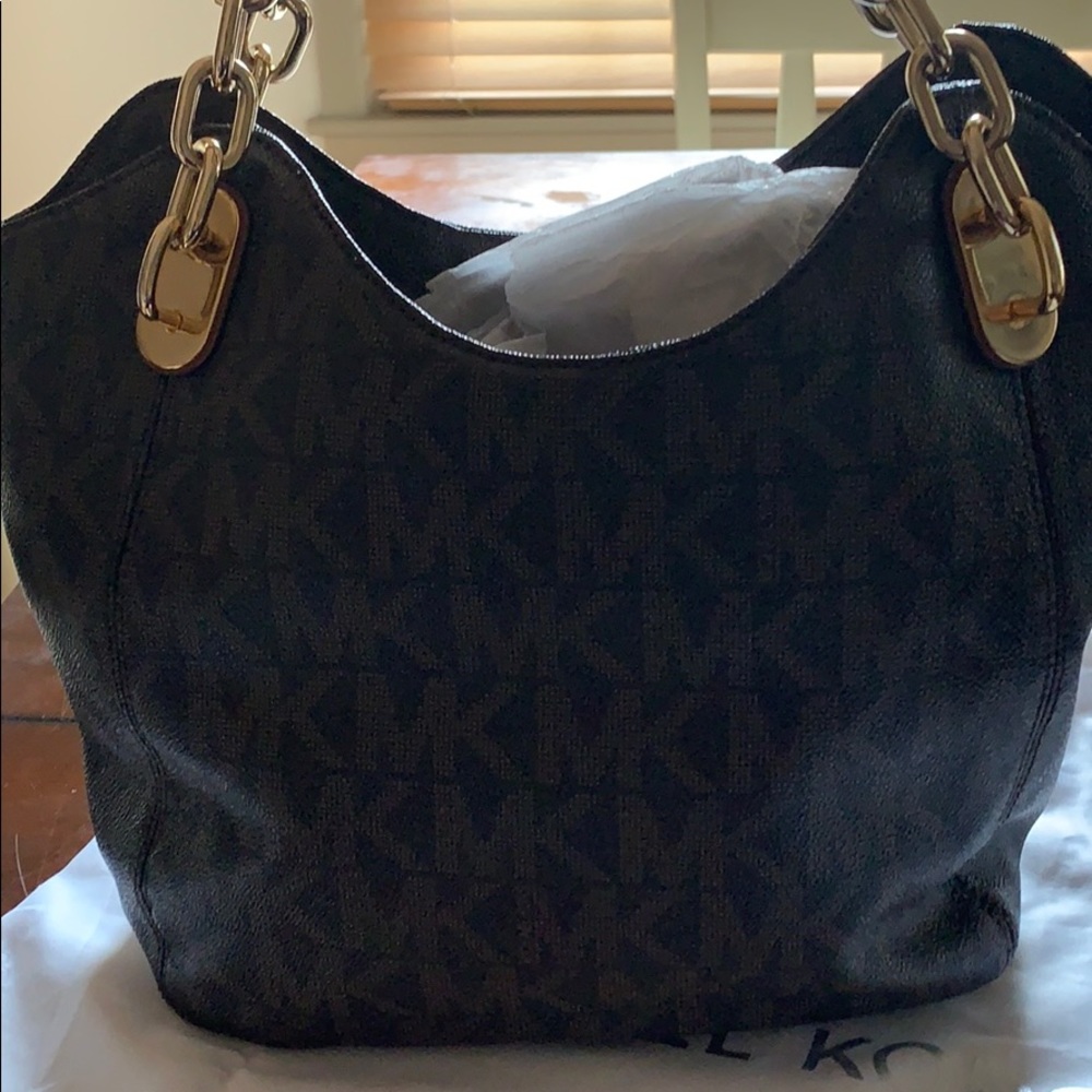 Authentic preloved Michael kors